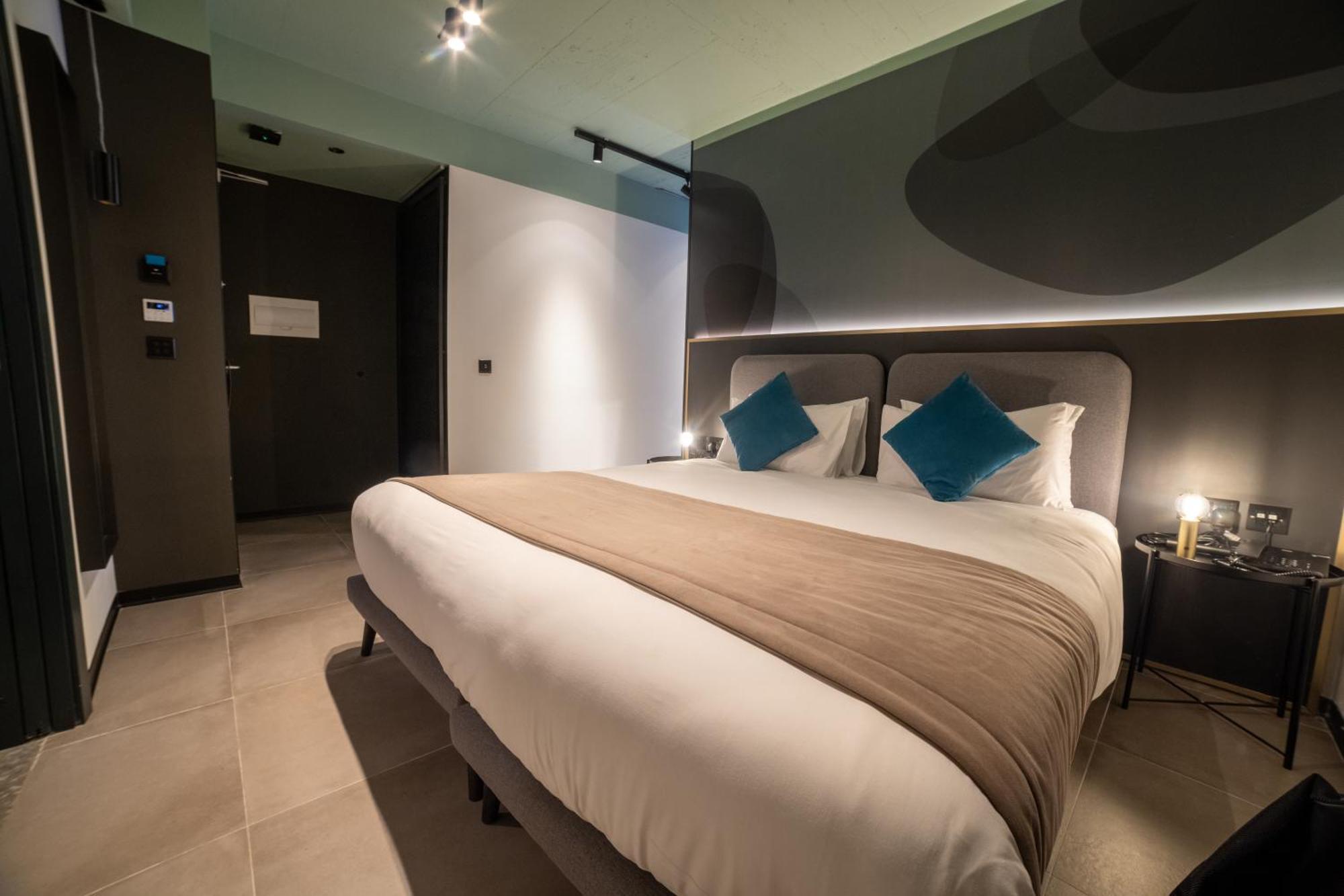Eleven By Warren Collection Apartment Sliema Luaran gambar